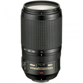 Nikon AF-S VR Zoom-Nikkor 70-300mm f/4.5-5.6G IF-ED Autofocus Lens - Black