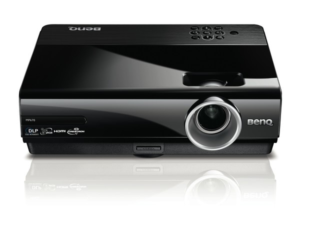  BenQ    MP670, 3000 ANSI Lumens, DLP Multimedia Video Projector