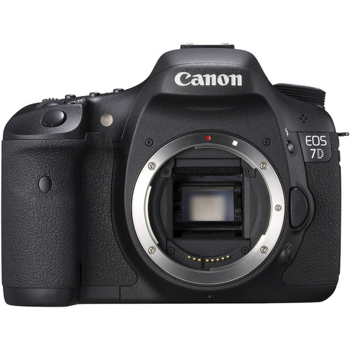 Canon EOS 7D DSLR Camera (Body Only) 