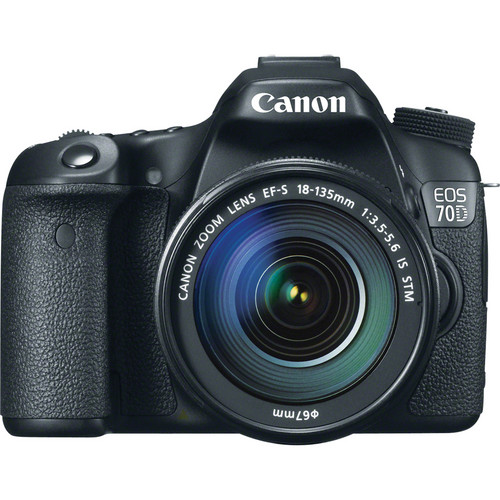  Canon EOS 70D DSLR Camera with 18-135mm f/3.5-5.6 STM Lens 